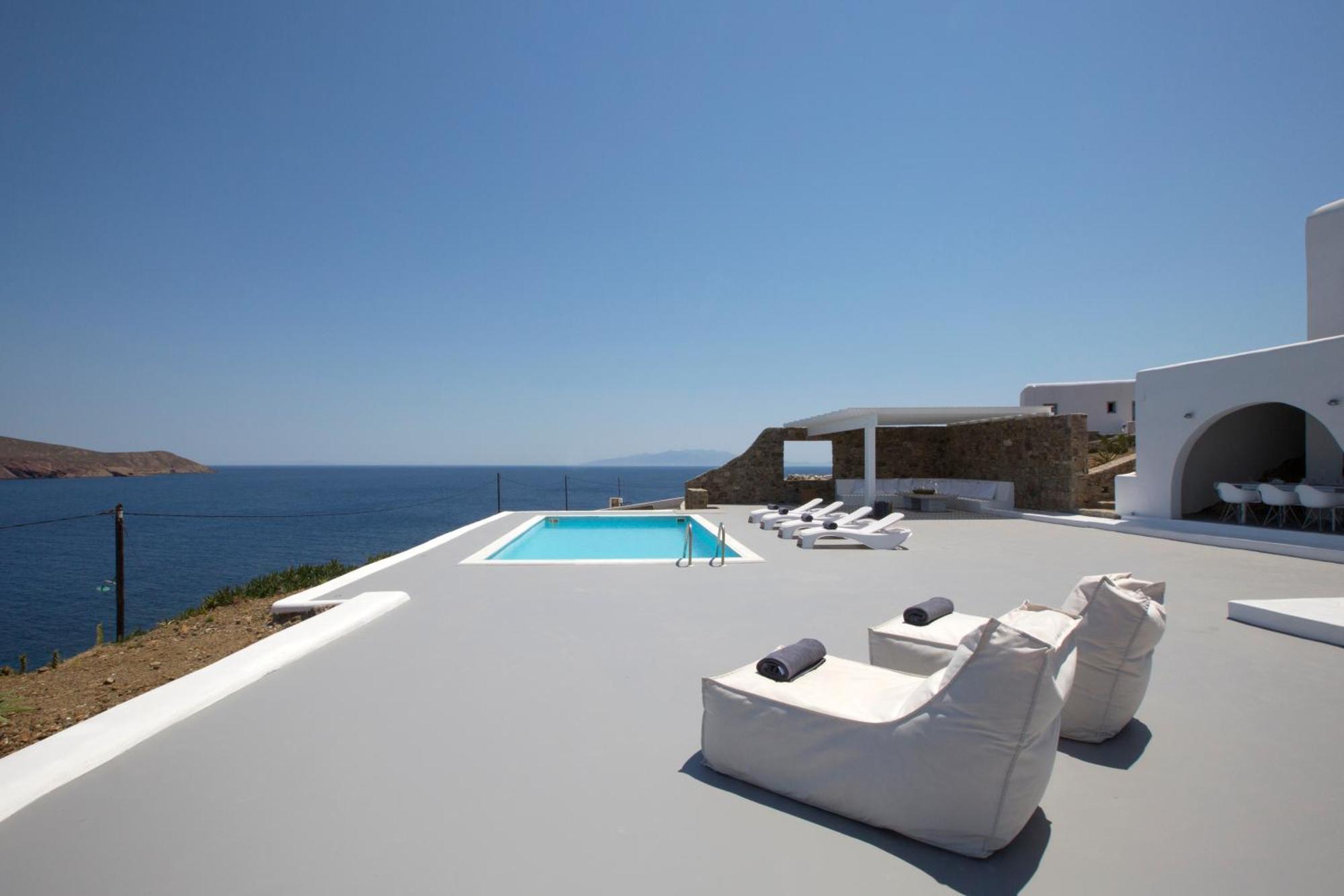 Casadei Pool 4-bdr Sea View 'anemos' & 'petra' With Nighttime Security Guard