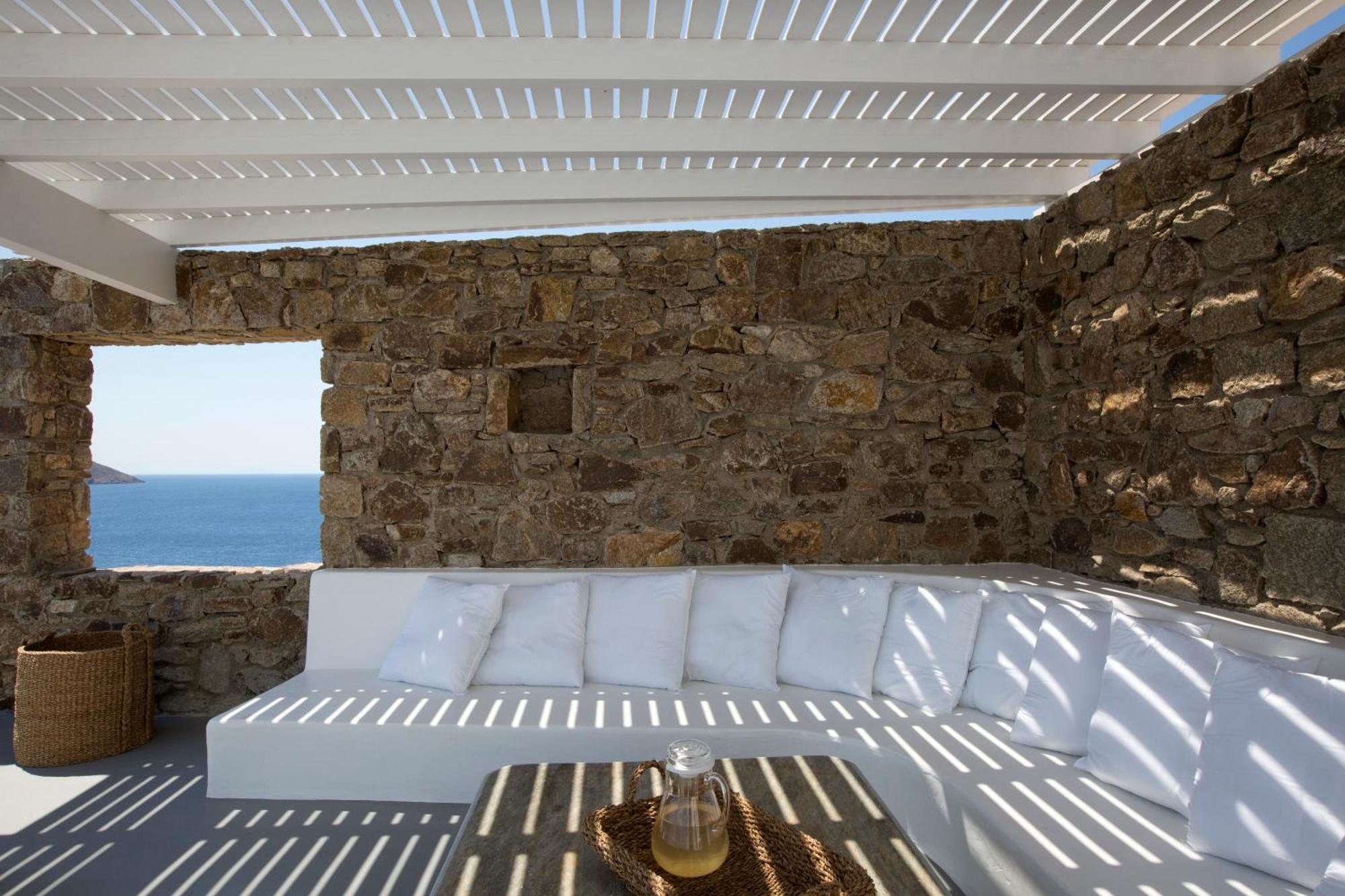 Casadei Pool 4-bdr Sea View 'anemos' & 'petra' With Nighttime Security Guard