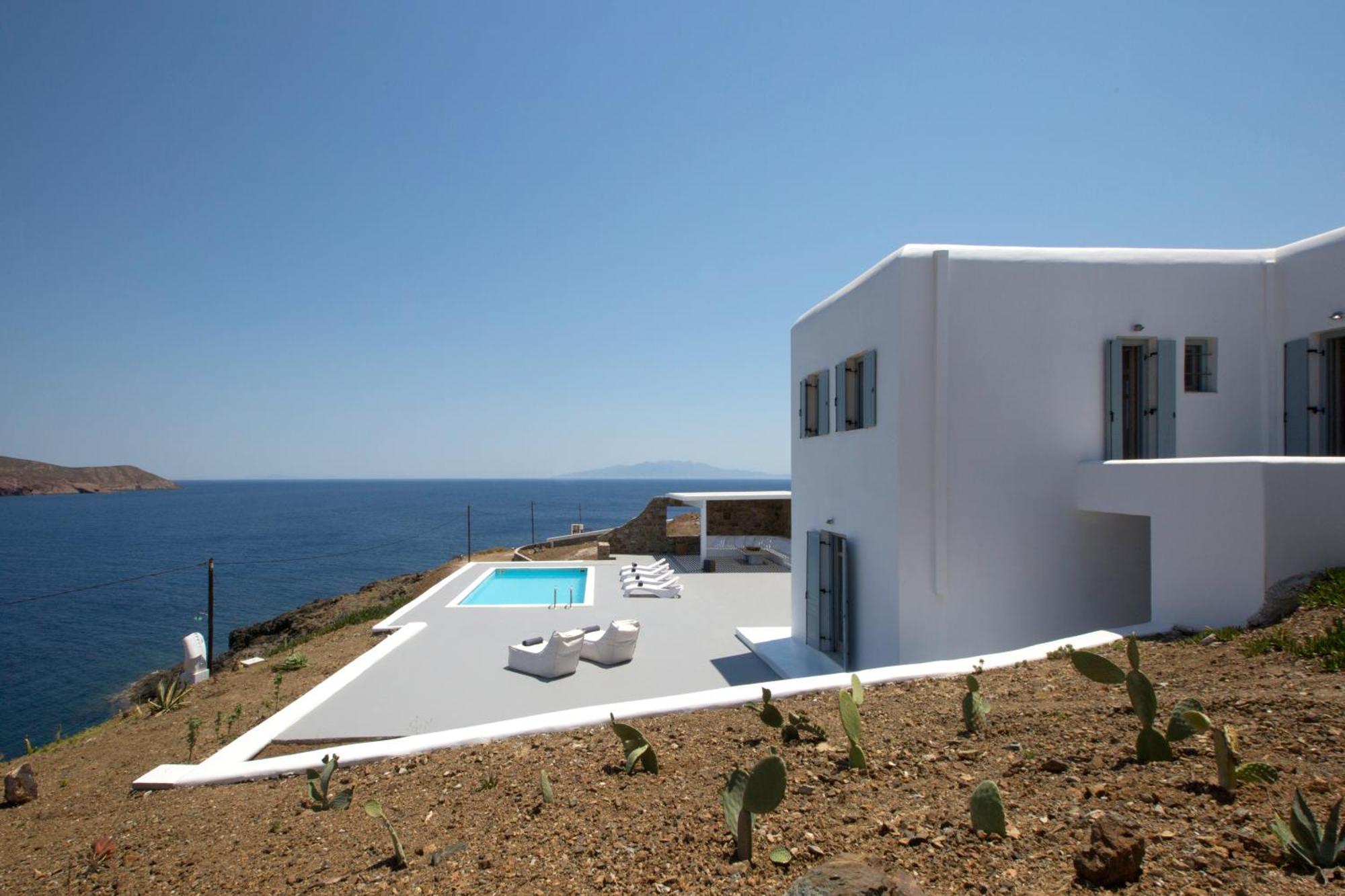Casadei Pool 4-bdr Sea View 'anemos' & 'petra' With Nighttime Security Guard